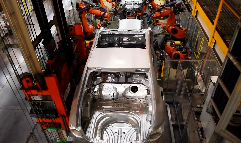 Flexible main line welding system