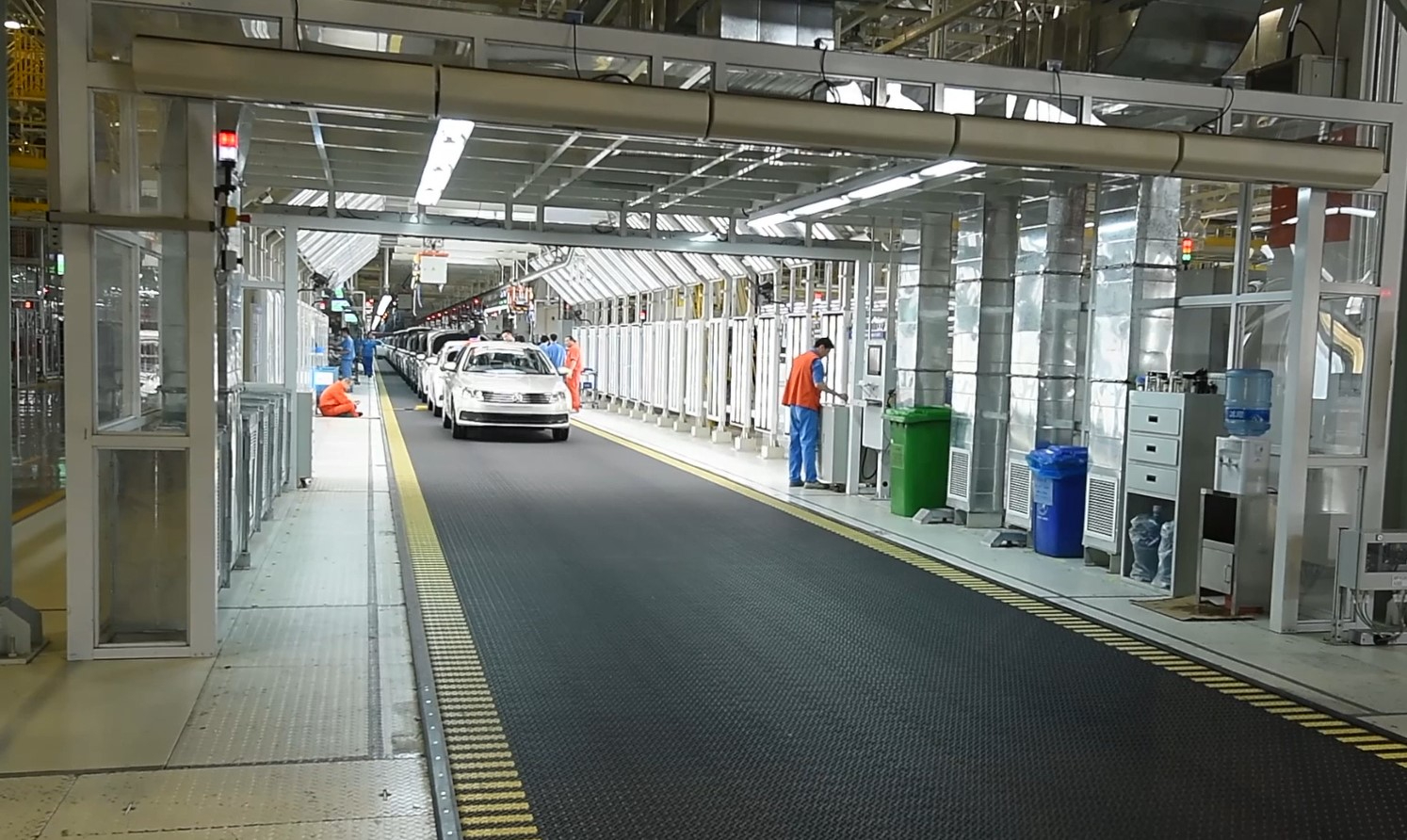 Belt conveyor system